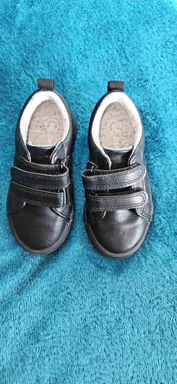 Cat & Jack Toddler 6T Dress Shoes With Hook & Loop Closure